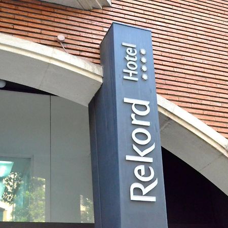 Atenea Rekord Suites Барселона Екстер'єр фото